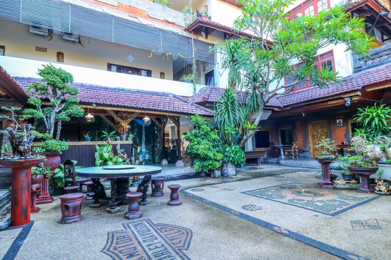 Capital O 1666 Grand Pudjawan Hotel Near Kuta Beach Exterior photo