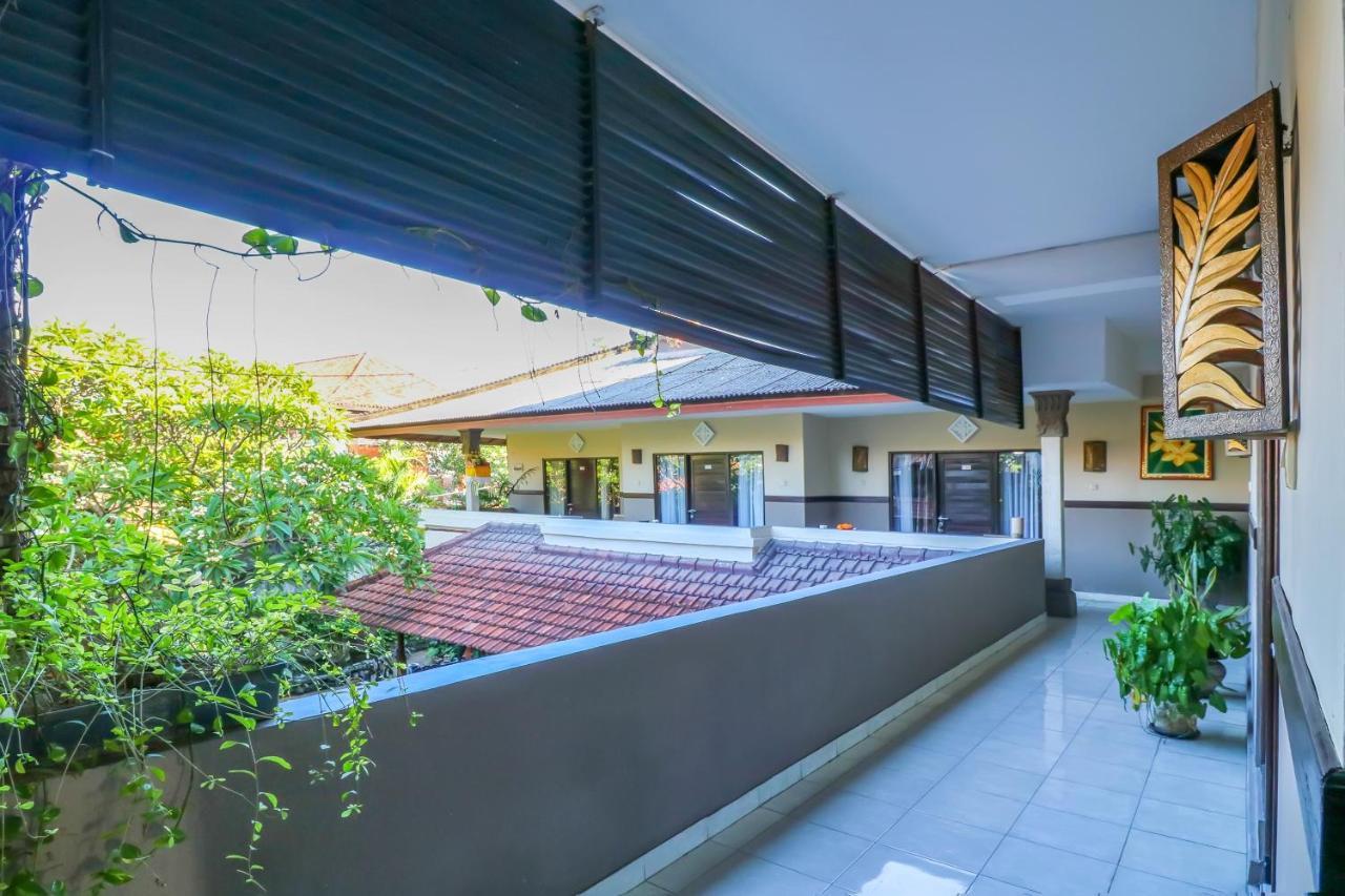 Capital O 1666 Grand Pudjawan Hotel Near Kuta Beach Exterior photo